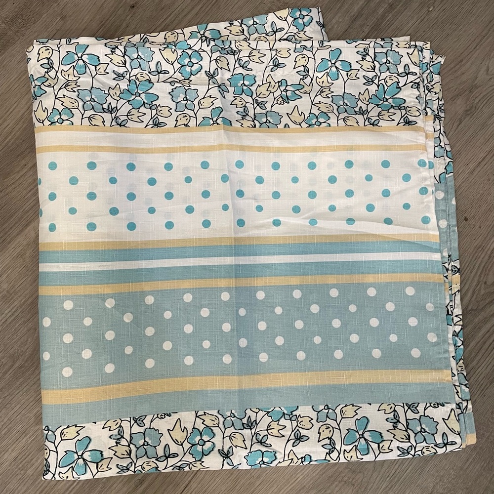 Floral and Polka Dot Patterned Sheer Shower Curtain Polyester Blue 70"x72"